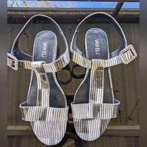 VAN ELi Women sz 8.5 W Meres Black White Glossy Patent Geometric T-Strap Sandals